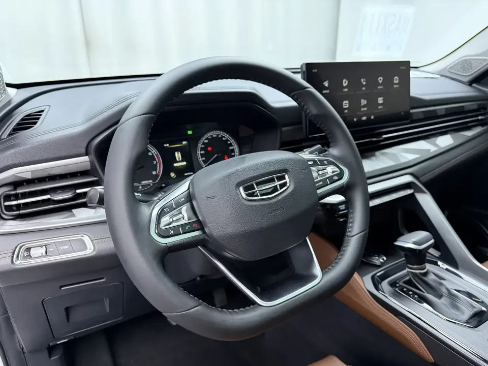 Geely Vision X6 Vision X6 2021 PRO 1.4T Automatic Premium 2022 — миниатюра 4
