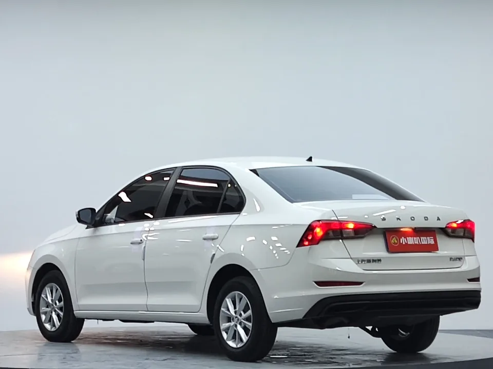 Skoda Xin Rui Xin Rui 2020 1.5L Automatic Standard Edition 2022 — thumbnail 5