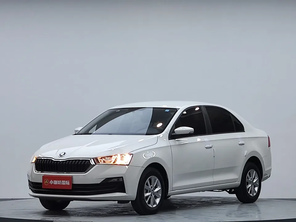 Skoda Xin Rui Xin Rui 2020 1.5L Automatic Standard Edition 2022 — photo 1, buy with delivery to Moscow
