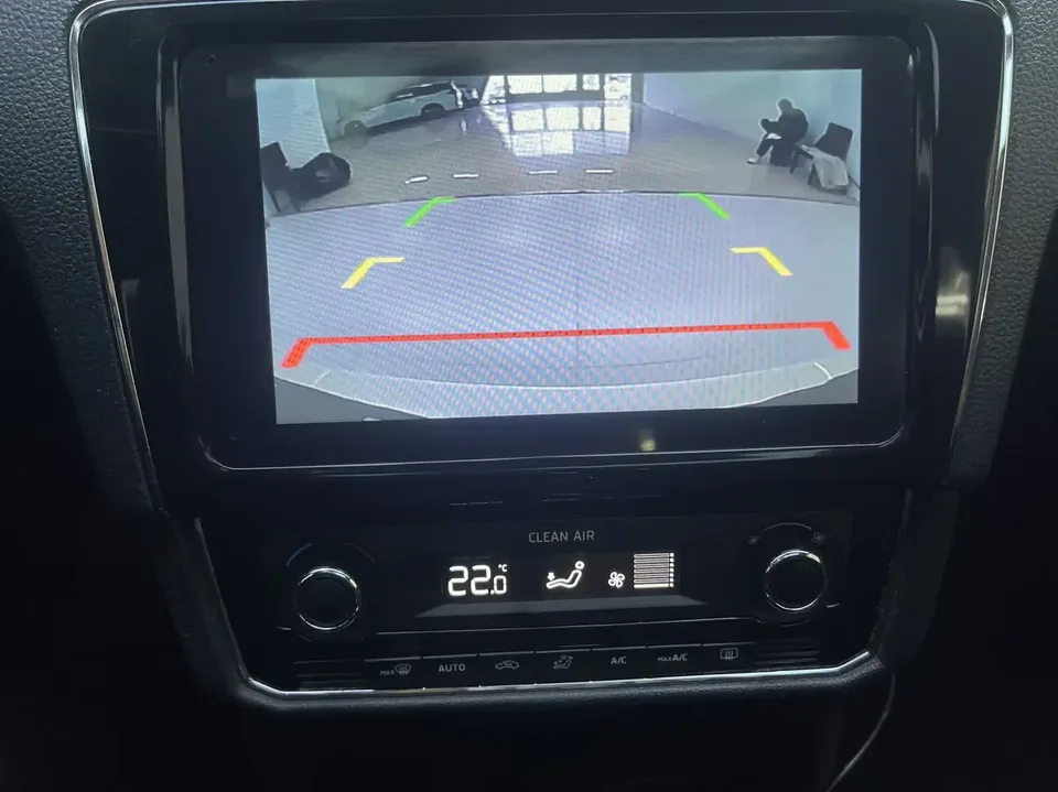 Skoda Xin Rui Xin Rui 2020 1.5L Automatic Standard Edition 2022 — thumbnail 3