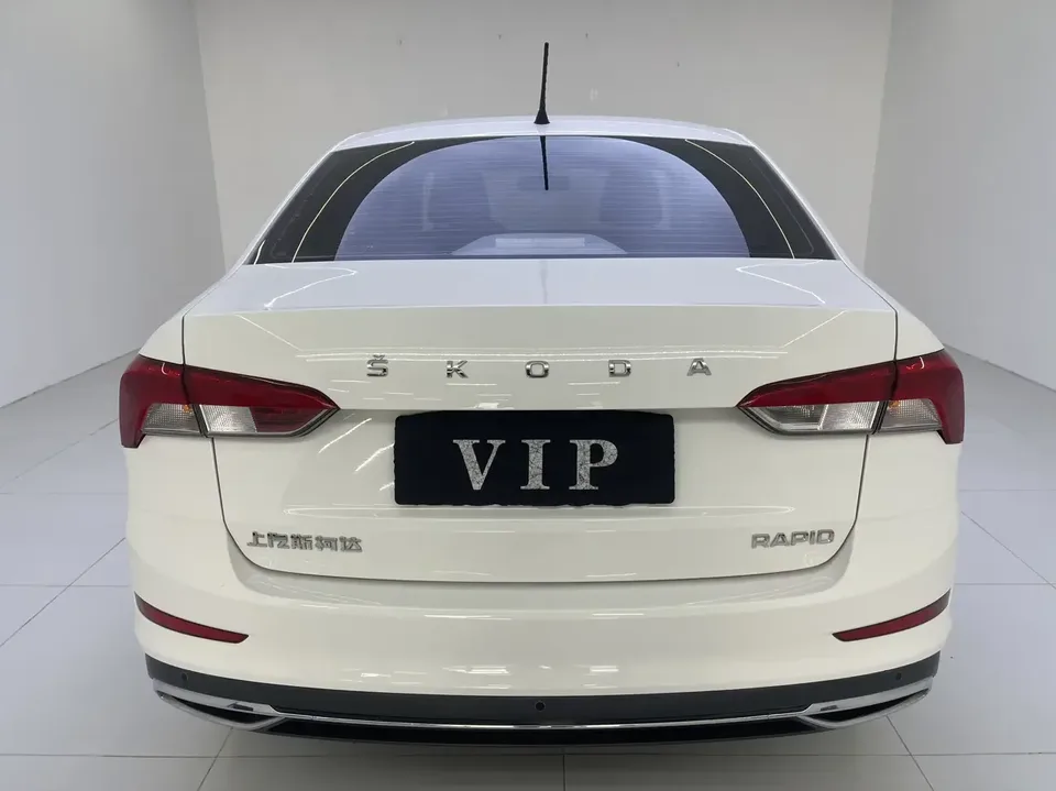 Skoda Xin Rui Xin Rui 2020 1.5L Automatic Standard Edition 2022 — thumbnail 5