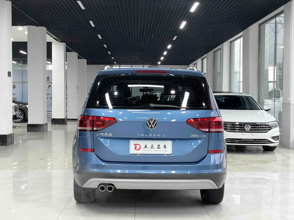Volkswagen Touran L Touran L 2022 280TSI DSG 7-seater 2022 — миниатюра 2