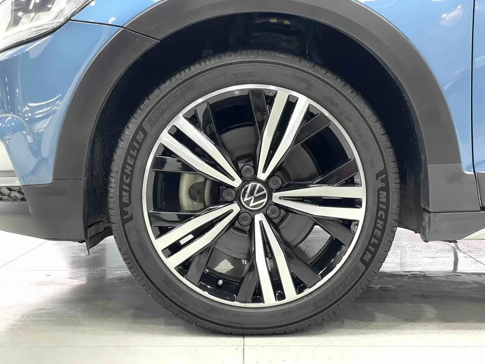 Volkswagen Touran L Touran L 2022 280TSI DSG 7-seater 2022 — миниатюра 3