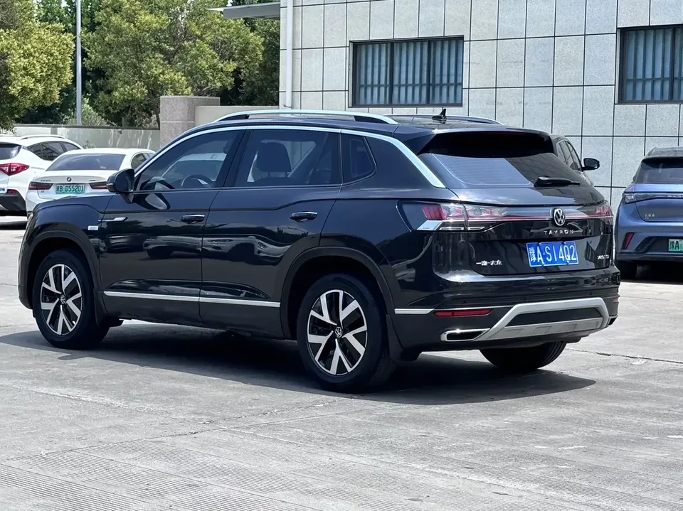 Volkswagen Tayron Tanyue 2023 280TSI 2WD Luxury Plus Advanced Edition 2022 — thumbnail 3