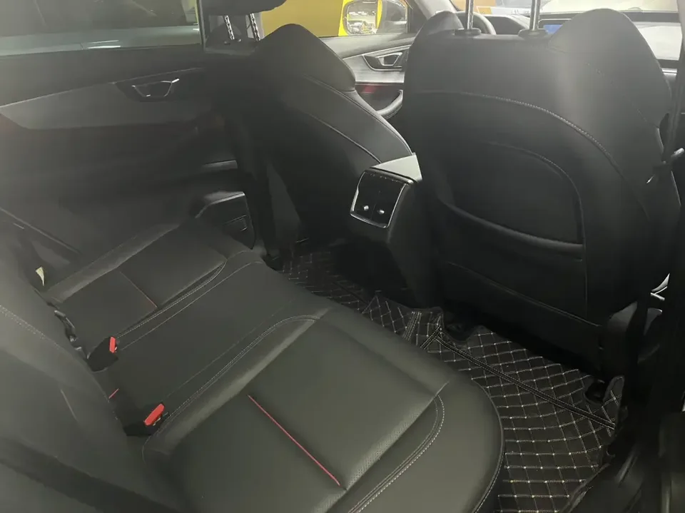 Chery Tiggo 7 Plus Tiggo 7 PLUS 2022 1.5T CVT Royal Yellow Limited Edition Premium 2022 — thumbnail 5