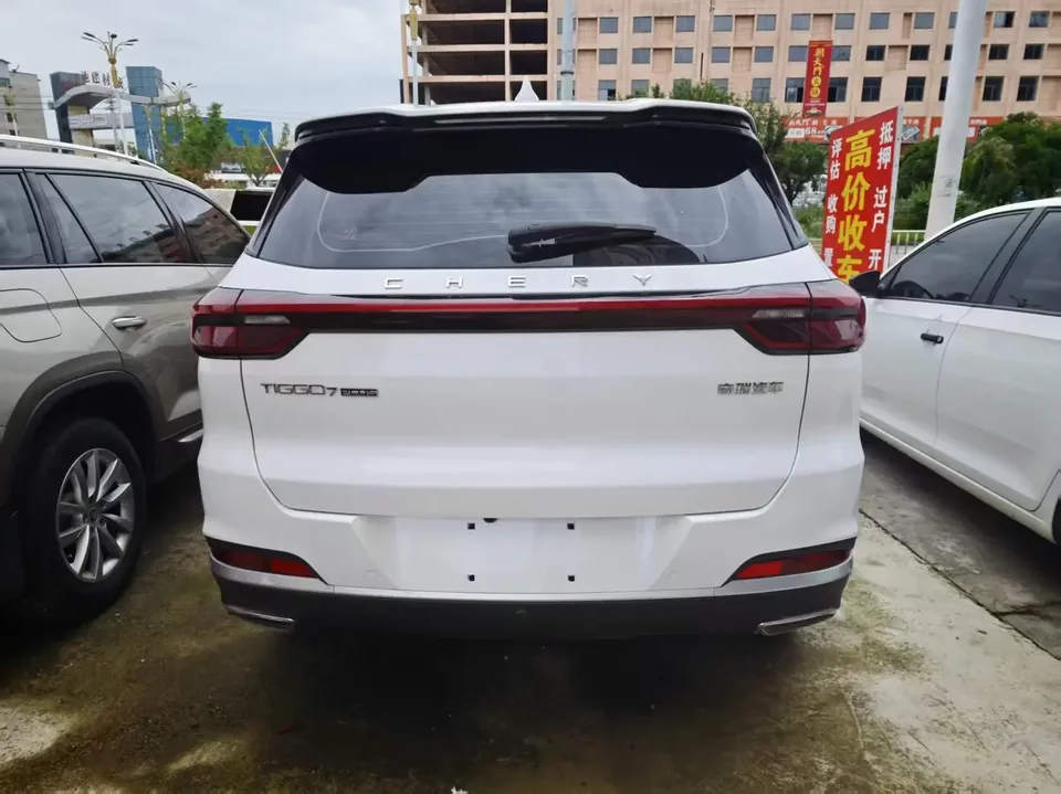 Chery Tiggo 7 Plus Tiggo 7 PLUS 2022 1.5T CVT Royal Yellow Limited Edition Premium 2022 — thumbnail 2