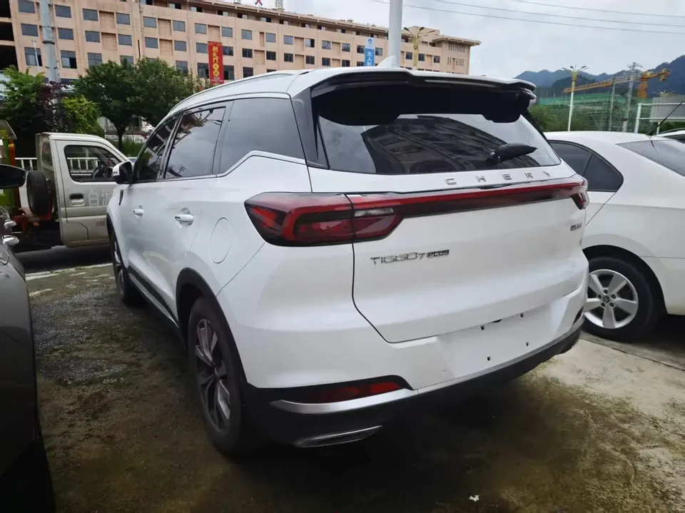 Chery Tiggo 7 Plus Tiggo 7 PLUS 2022 1.5T CVT Royal Yellow Limited Edition Premium 2022 — thumbnail 4