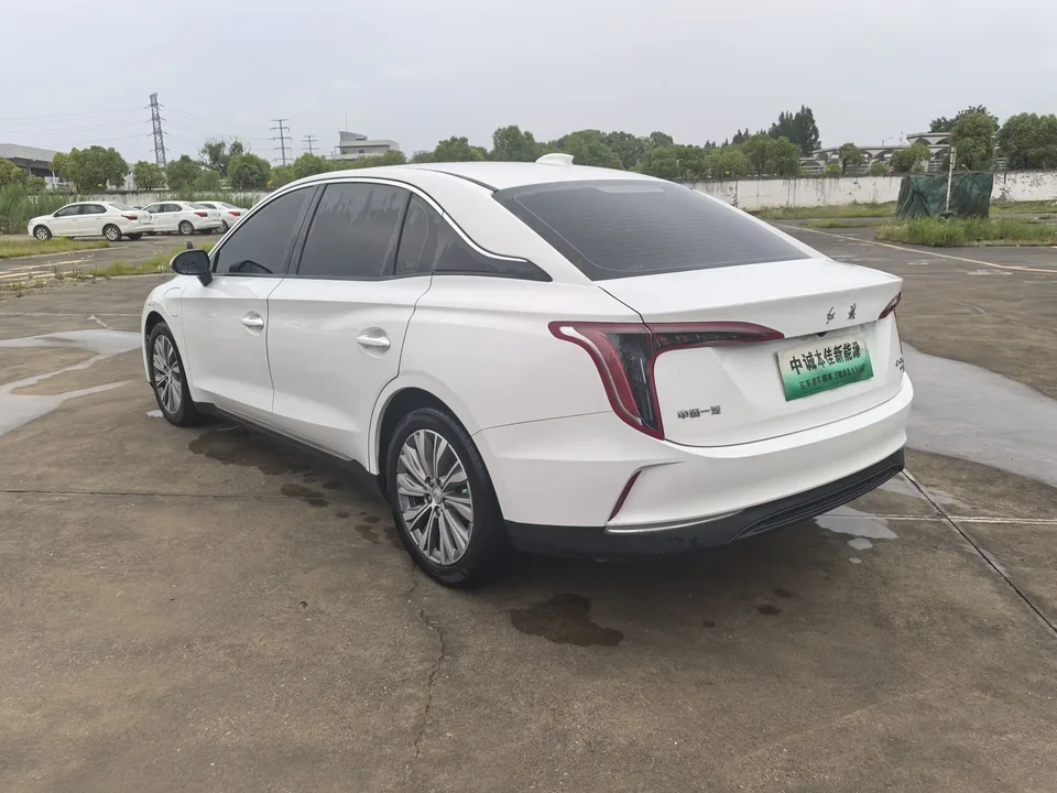 Hongqi E-QM5 Hongqi E-QM5 2024 560KM PLUS version 100kW 2024 — thumbnail 2