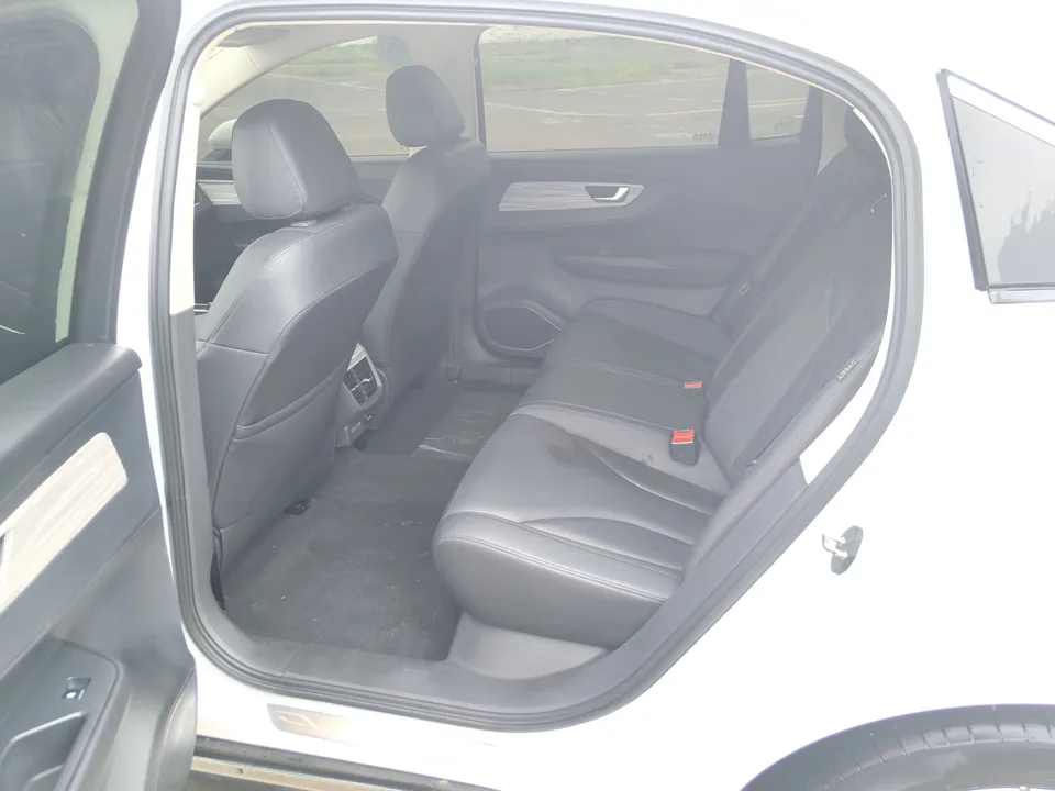 Hongqi E-QM5 Hongqi E-QM5 2024 560KM PLUS version 100kW 2024 — thumbnail 3