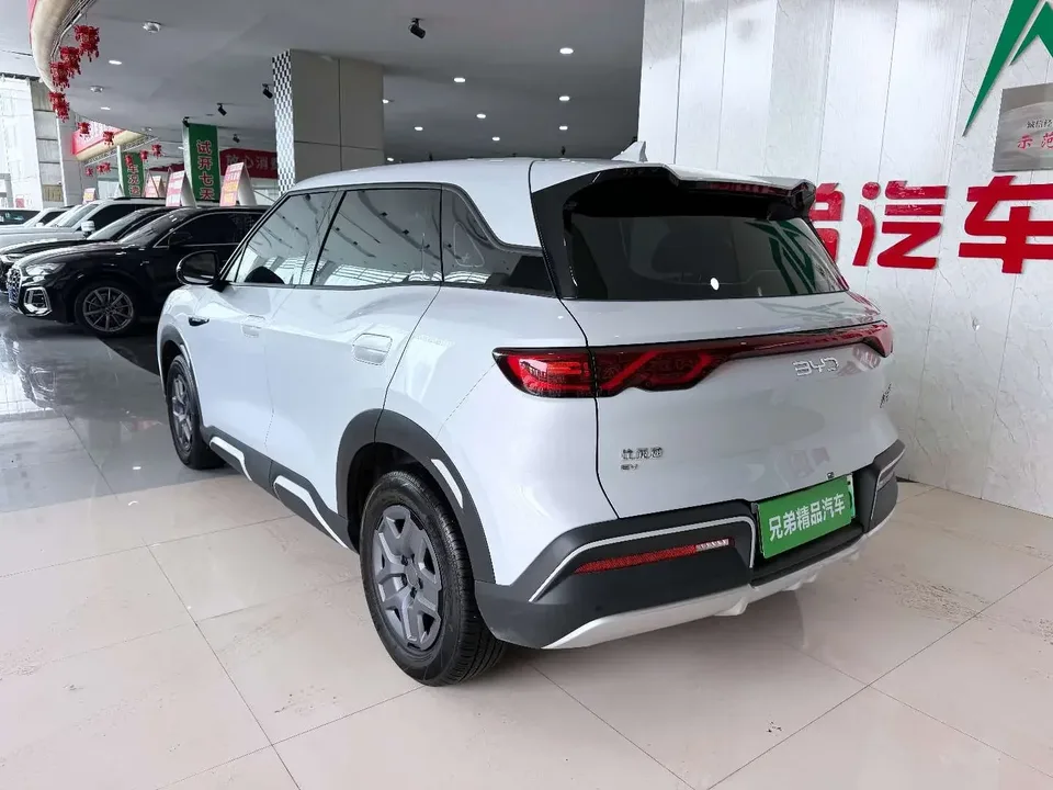 BYD Yuan Up Yuan UP 2024 401KM Vitality 2024 — thumbnail 5