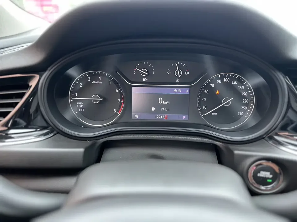 Buick Majesty Majesty 2022 552T Smart 2022 — thumbnail 4