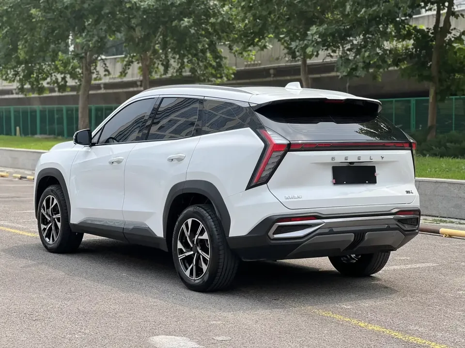 Geely Atlas L Boyue L 2024 1.5TD DCT Longteng Edition 2024 — thumbnail 2
