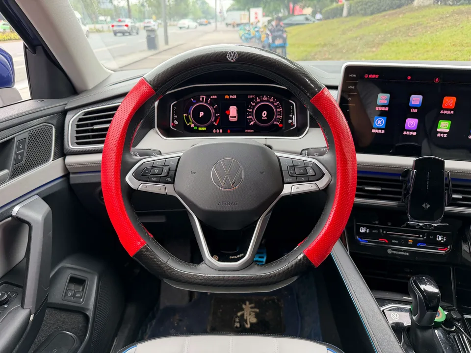 Volkswagen Tayron GTE Tanyue GTE 2023 280TSI Luxury Plus Advanced Edition 2023 — миниатюра 3