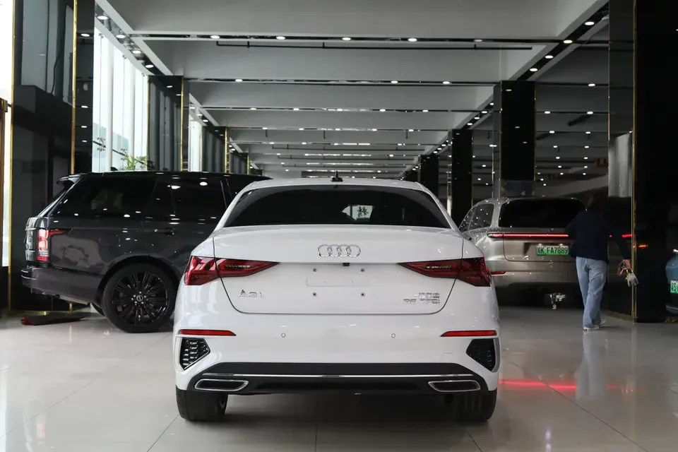 Audi A3 Audi A3 2023 A3L Limousine 35 TFSI facelift: stylish and sporty 2023 — thumbnail 5