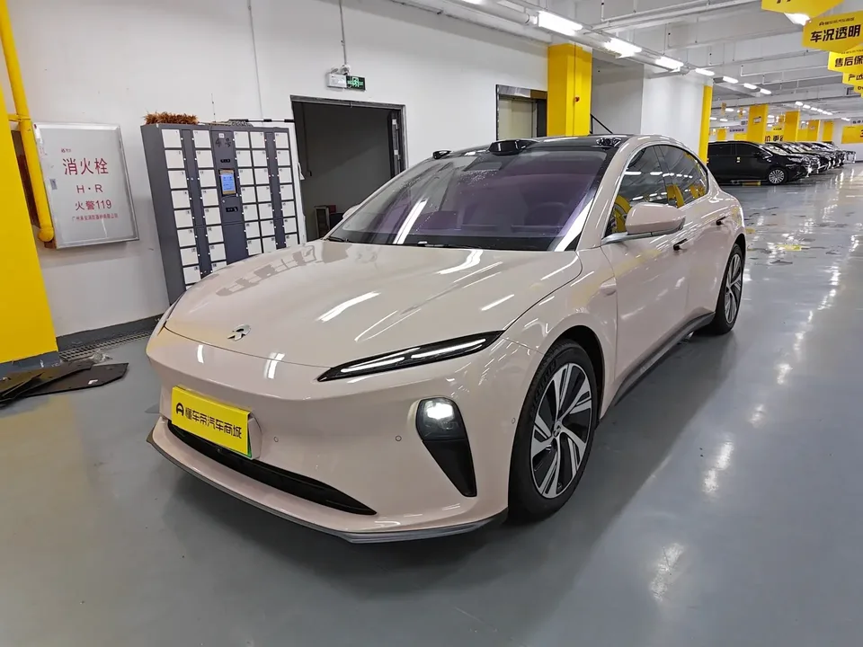 NIO ET5 NIO ET5 2024 75kWh 2025 — photo 1, buy with delivery to Moscow