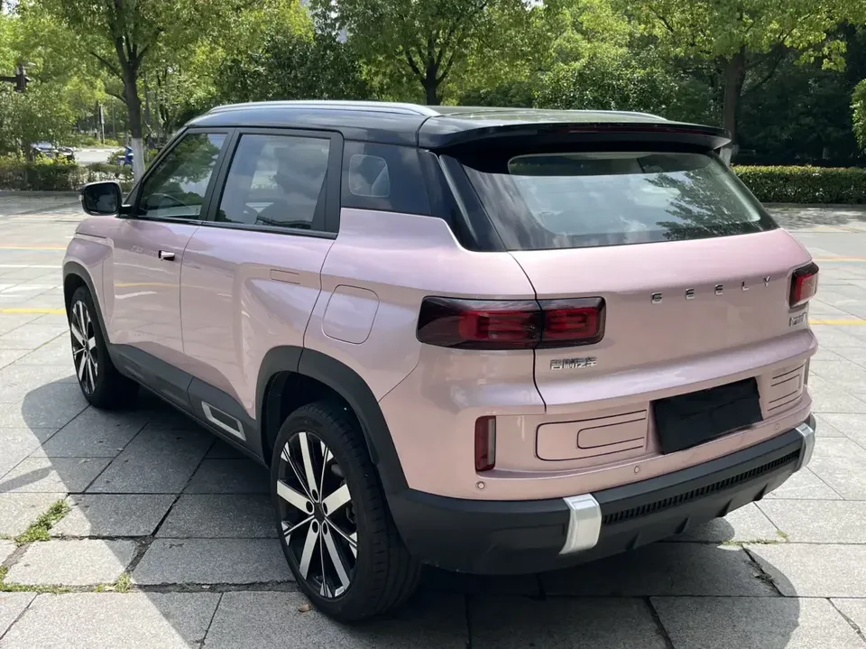 Geely ICON Geely ICON 2023 1.5TD Chocolate Edition 2023 — thumbnail 5