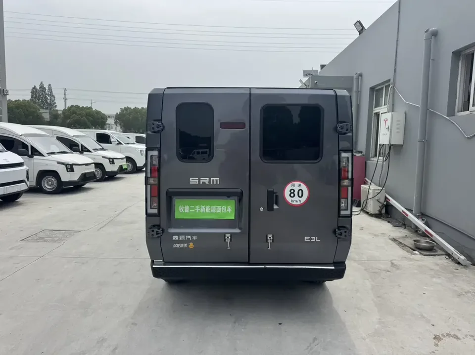 Xinyuan Automobile Xinyuan E3L Xinyuan E3L 2024 Luxury 6-seater bus 2024 — thumbnail 4