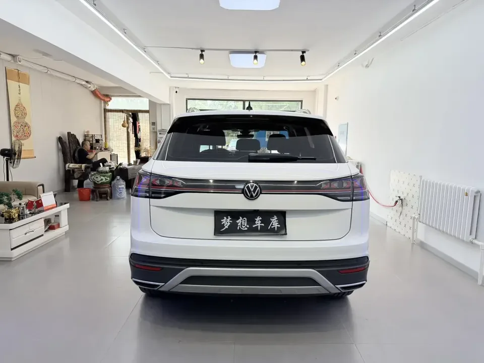Volkswagen Tayron Tanyue 2023 280TSI 2WD Luxury Plus Advanced Edition 2023 — thumbnail 2