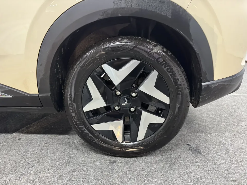 Wuling Bingo S Bingo S 2025 430km Flagship Model 2025 — thumbnail 3