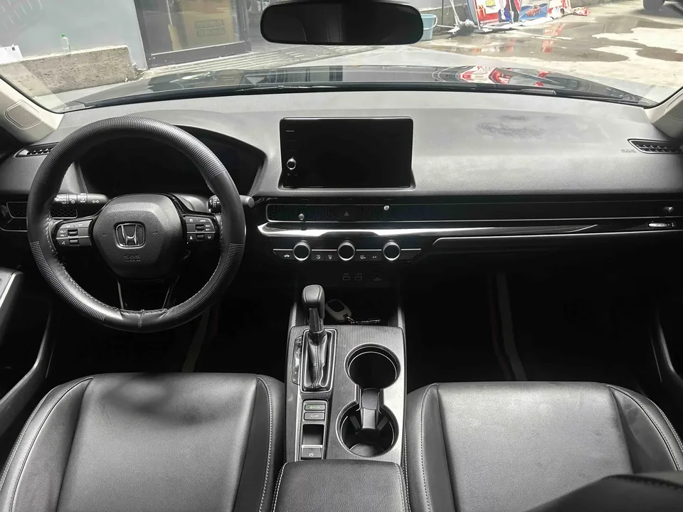 Honda CIVIC Civic 2022 240TURBO CVT Dynamic C-position Special Edition 2024 — миниатюра 4