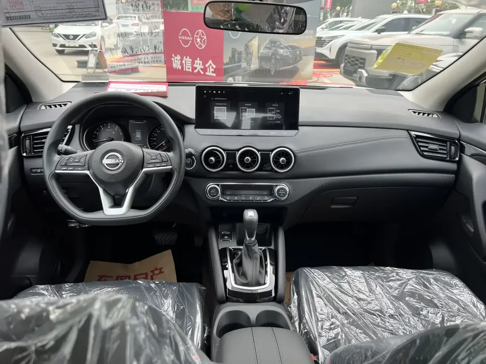 Nissan Qashqai Qashqai 2025 Honor 2.0L CVT XV True Heart Edition 2026 — миниатюра 5