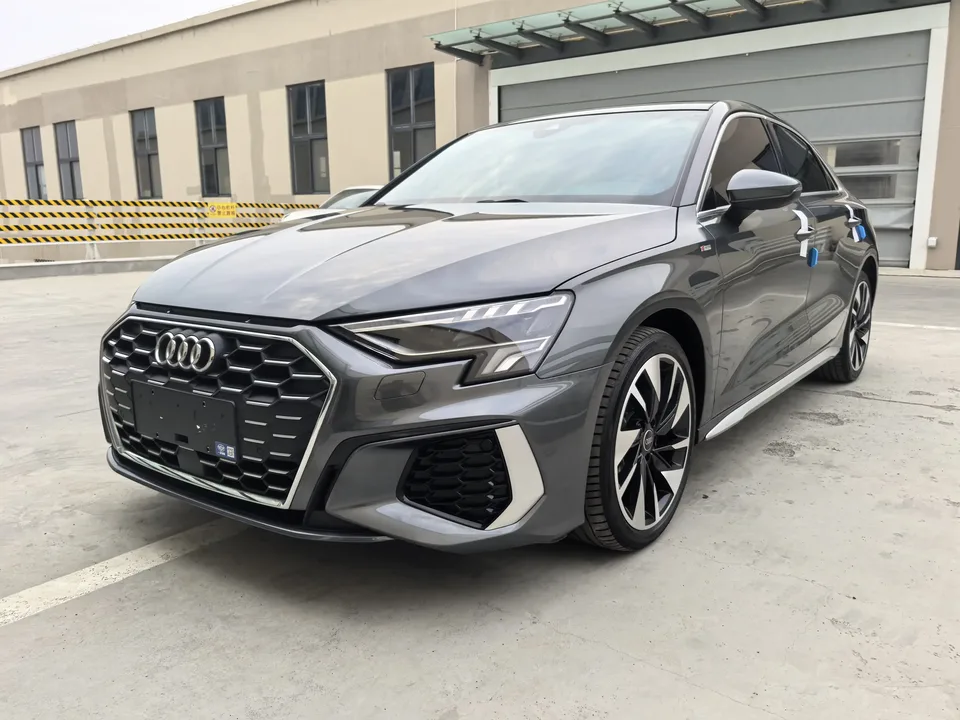 Audi A3 Audi A3 2023 A3L Limousine 35 TFSI facelift: stylish and sporty 2023 — photo 1, buy with delivery to Moscow