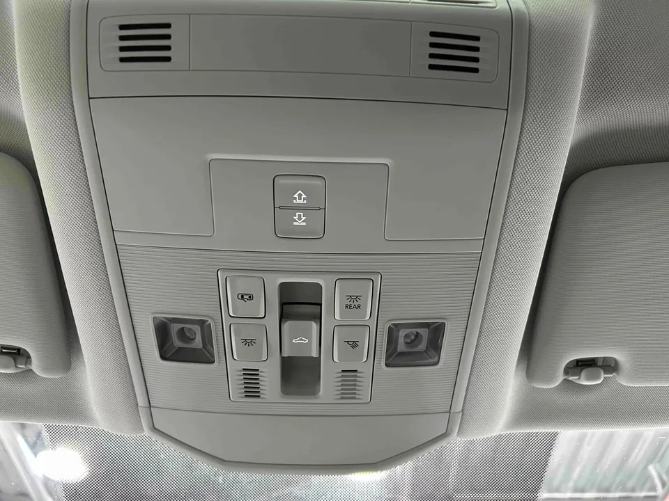 Volkswagen T-Roc TANG 2022 280TSI DSG 2WD Comfort PLUS 2023 — thumbnail 4