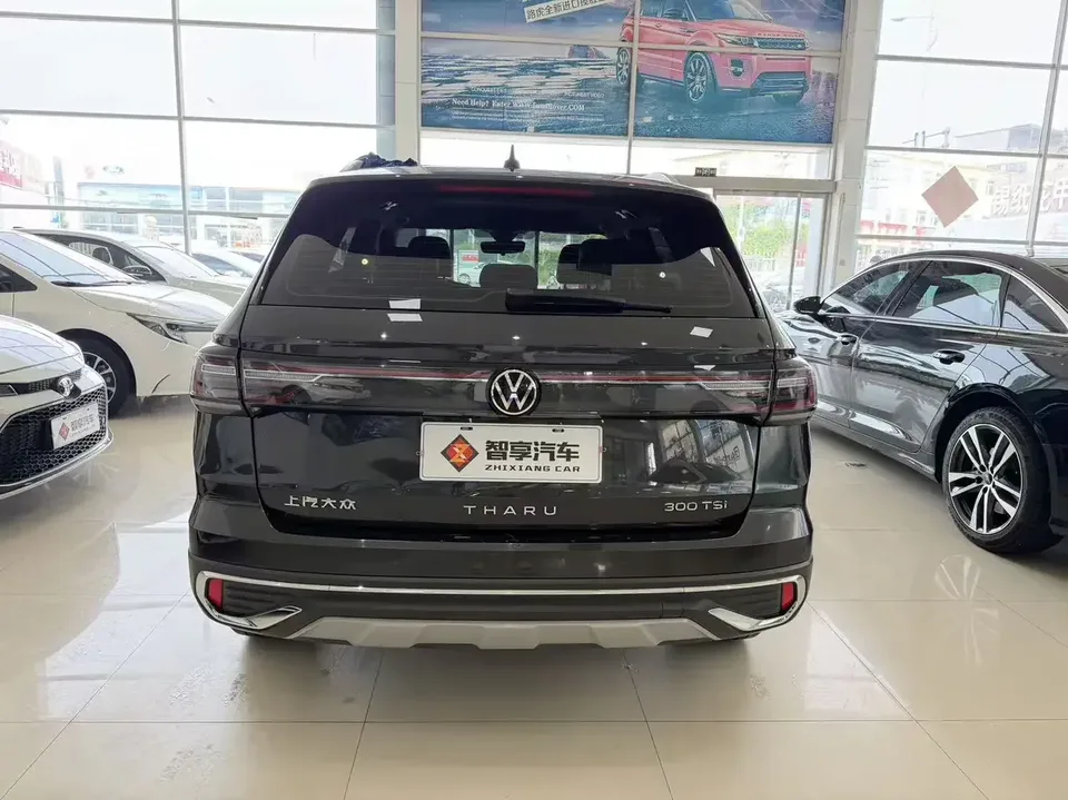 Volkswagen Tharu tuyue 2024 300TSI 2WD Full Moon Edition 2024 — thumbnail 2