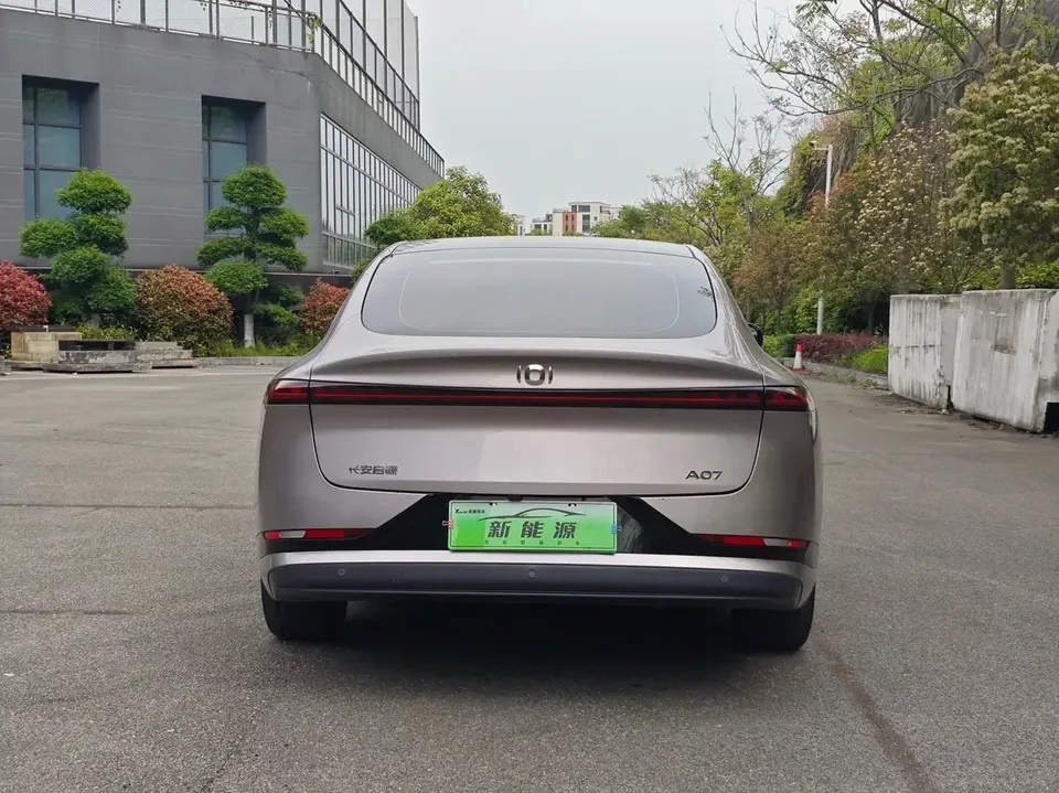 Changan Qiyuan A07 Changan Qiyuan A07 2025 Extended Range 140 Elite 2025 — thumbnail 2