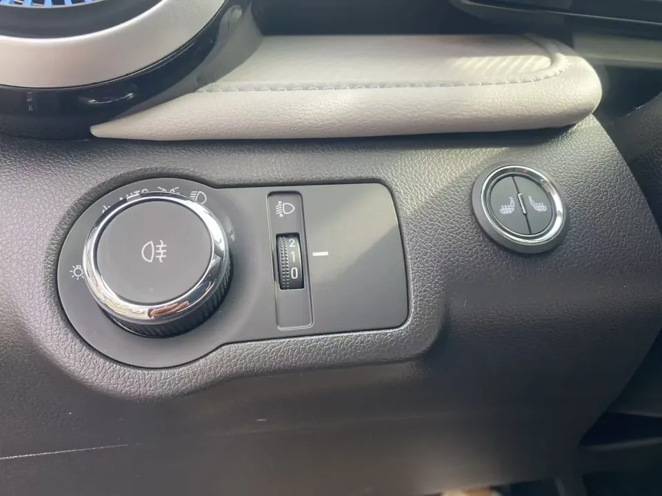 Chevrolet Monza Cruze 2023 1.5L Dual Clutch Enjoy Edition 2023 — thumbnail 3