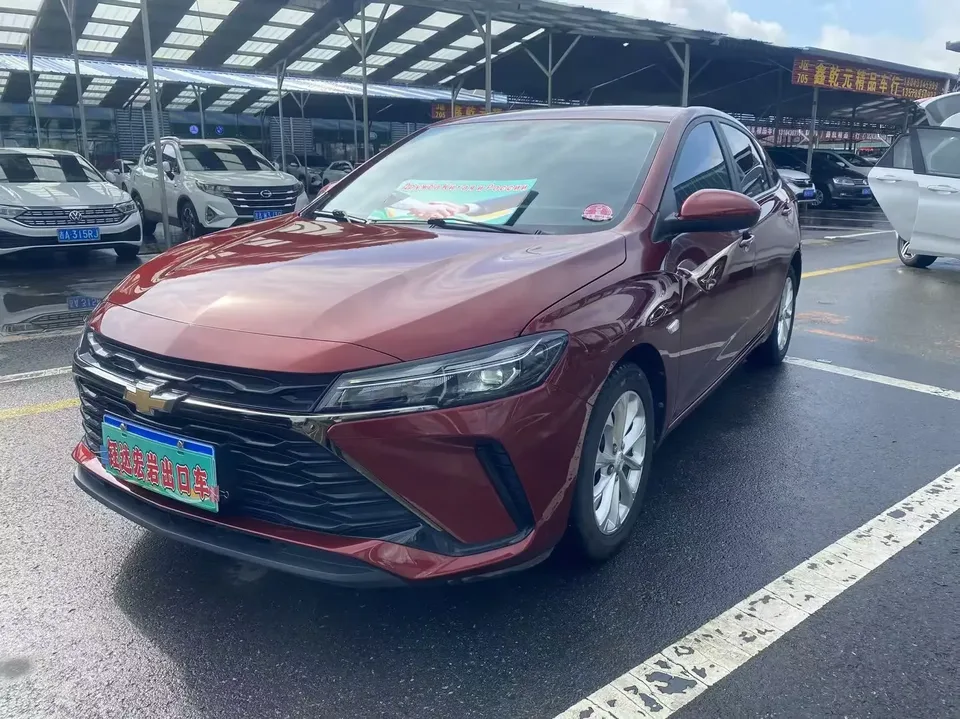 Chevrolet Monza Cruze 2023 1.5L Dual Clutch Enjoy Edition 2023 — photo 1, buy with delivery to Moscow