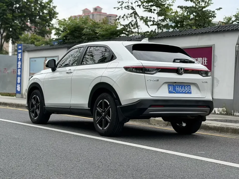 Honda VEZEL Binzhi 2023 1.5L CVT Technology Edition 2023 — thumbnail 2