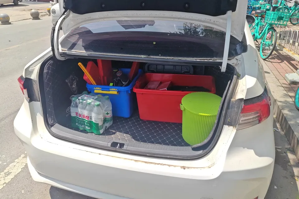 Toyota Corolla Corolla 2023 Intelligent Electric Hybrid Dual Engine 1.8L E-CVT Pioneer Edition 2024 — thumbnail 5