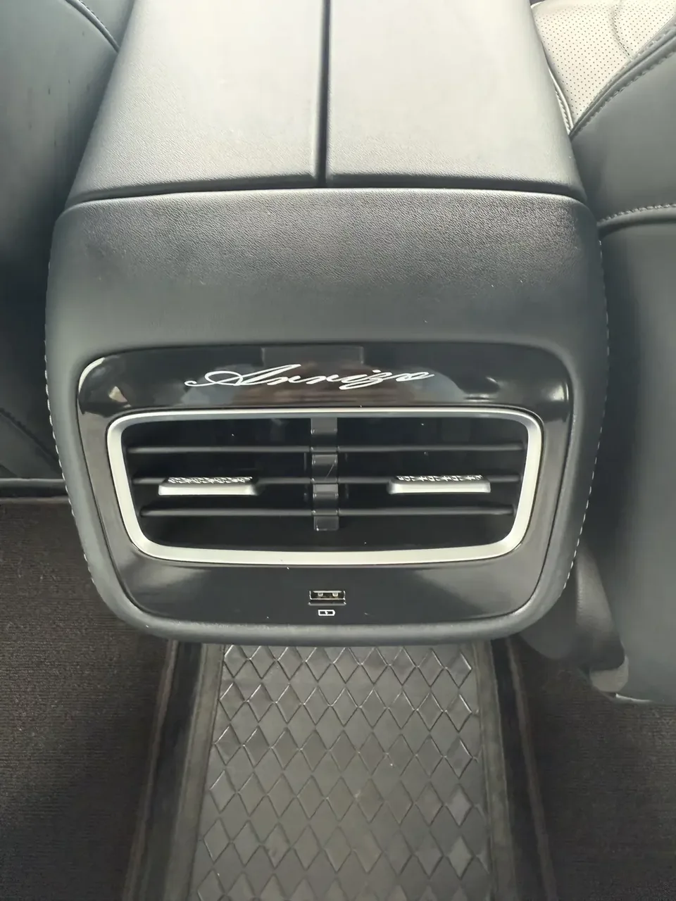 Chery Arrizo 8 PRO Arrizo 8 PRO 2025 1.6T DCT Luxury Model 2025 — thumbnail 3