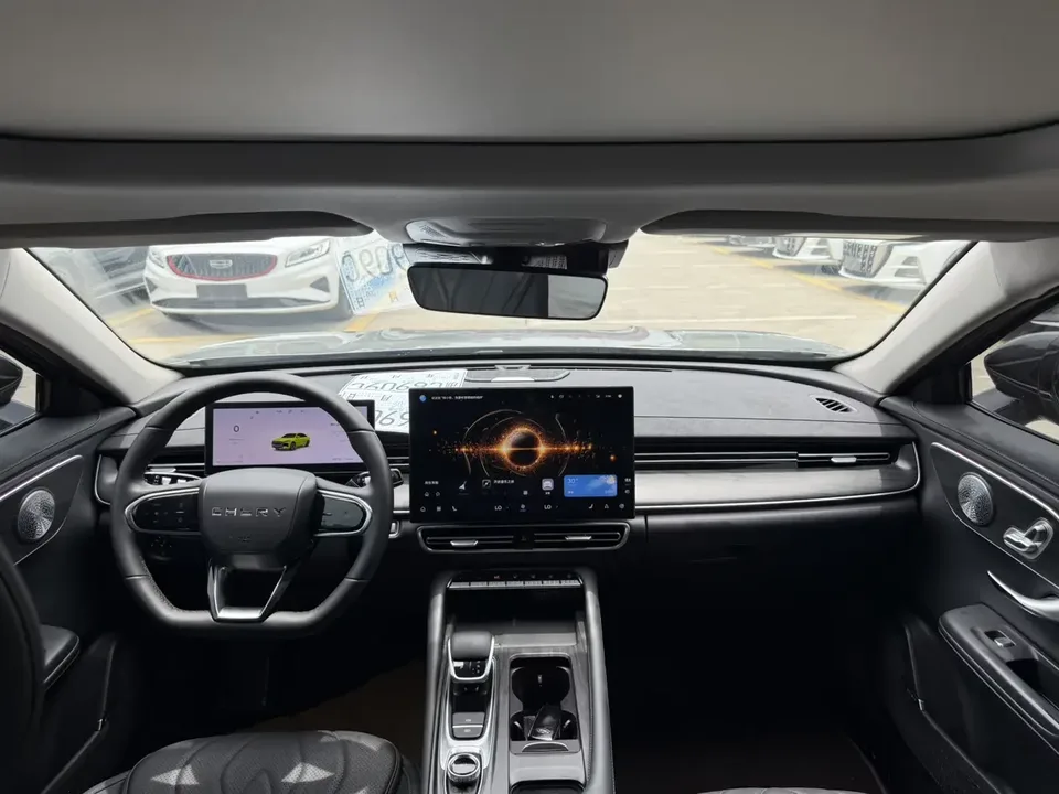 Chery Arrizo 8 PRO Arrizo 8 PRO 2025 1.6T DCT Luxury Model 2025 — thumbnail 4