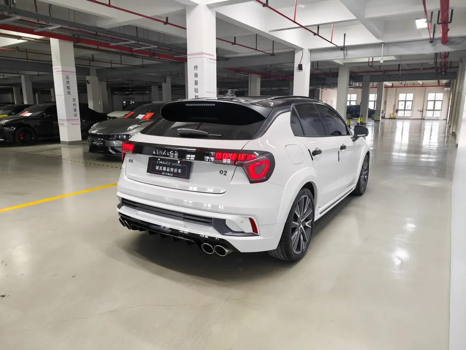 Lynk & Co 02 Hatchback Lynk & Co 02 Hatchback 2022 2.0TD Hatchback Pro 2024 — thumbnail 2