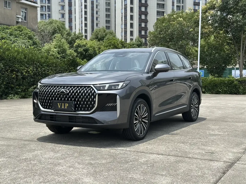 Chery Tiggo 8 Tiggo 8 2026 Fifth Generation Tiger Kunpeng 1.6T Automatic Flagship Model 2025 — photo 1, buy with delivery to Moscow