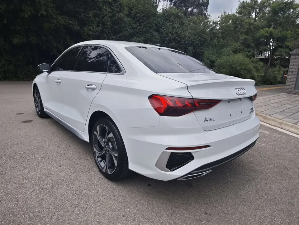 Audi A3 Audi A3 2023 A3L Limousine 35 TFSI facelift: stylish and sporty 2023 — thumbnail 2