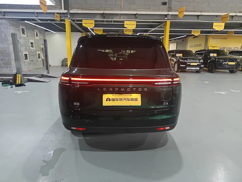 Leapmotor C16 Leapmotor C16 2024 Extended Range 200 Premium Edition 2025 — thumbnail 2