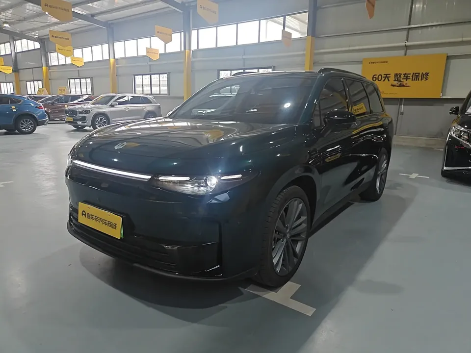 Leapmotor C16 Leapmotor C16 2024 Extended Range 200 Premium Edition 2025 — photo 1, buy with delivery to Moscow