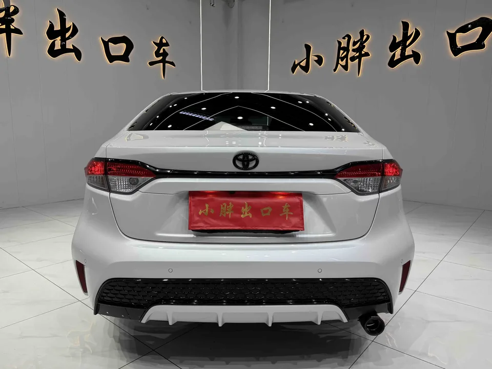 Toyota Levin Lei Ling 2022 185T CVT Sports Edition 2022 — thumbnail 2