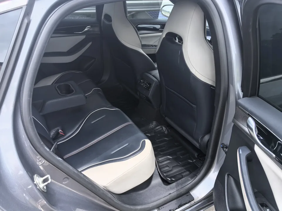 BYD Qin PLUS EV Qin PLUS EV 2021 400KM Luxury 2022 — thumbnail 3