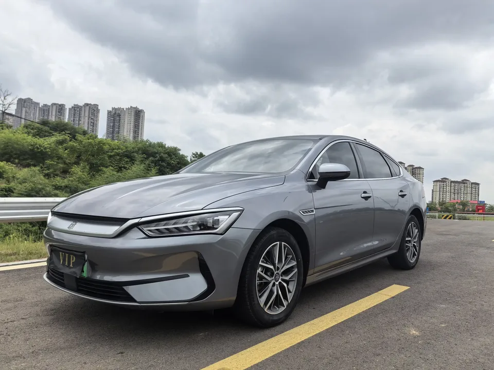 BYD Qin PLUS EV Qin PLUS EV 2021 400KM Luxury 2022 — photo 1, buy with delivery to Moscow