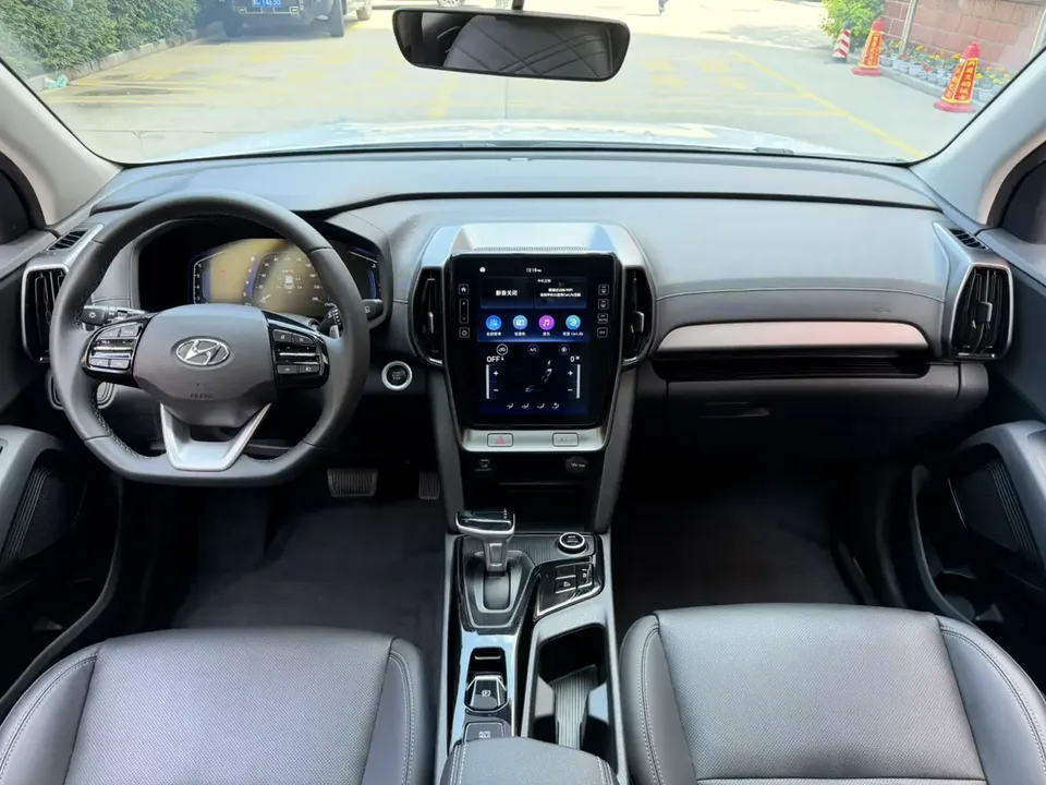 Hyundai ix35 Hyundai ix35 2021 240T GDi DCT 2WD Leading Edition GLS 2023 — thumbnail 4