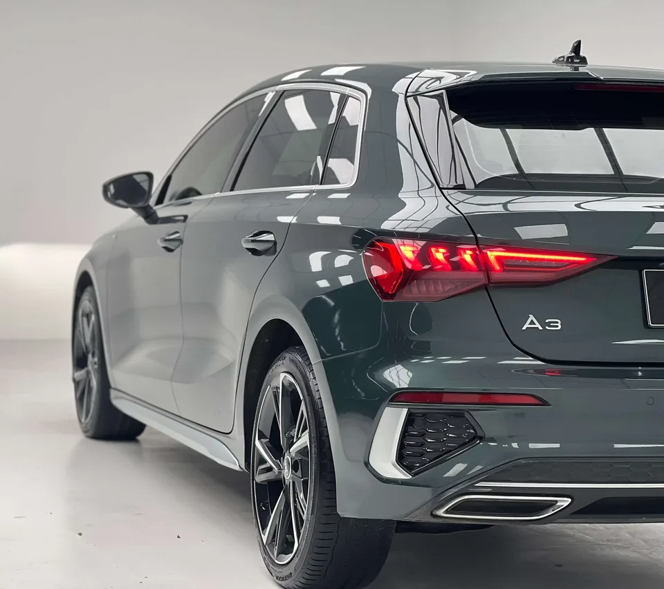 Audi A3 Audi A3 2022 Sportback 35 TFSI Stylish and sporty 2022 — thumbnail 4