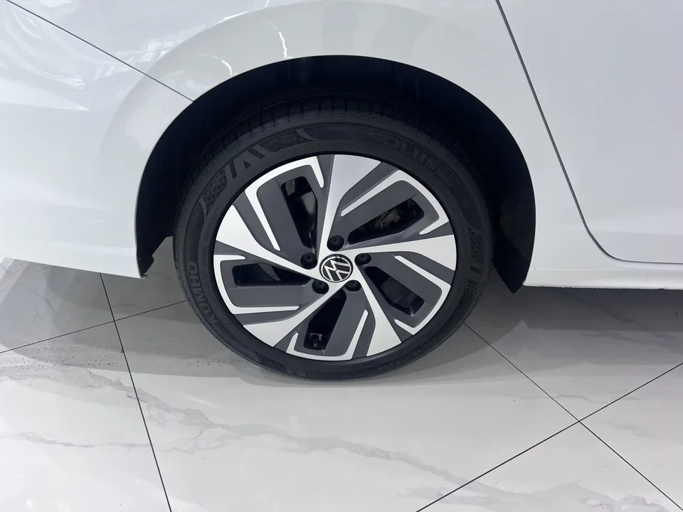 Volkswagen Bora Bora 2023 200TSI DSG Joy Travel PRO Edition 2023 — thumbnail 3