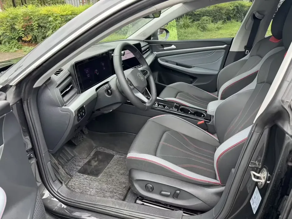 Volkswagen Lamando Lingdu 2024 Lingdu L 280TSI DSG Hot Edition 2025 — thumbnail 5