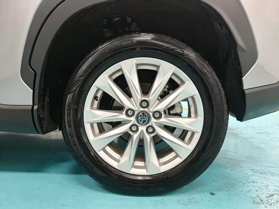 Toyota CorollaCross Corolla Sharp 2024 2.0L CVT Pioneer Edition 2025 — thumbnail 3