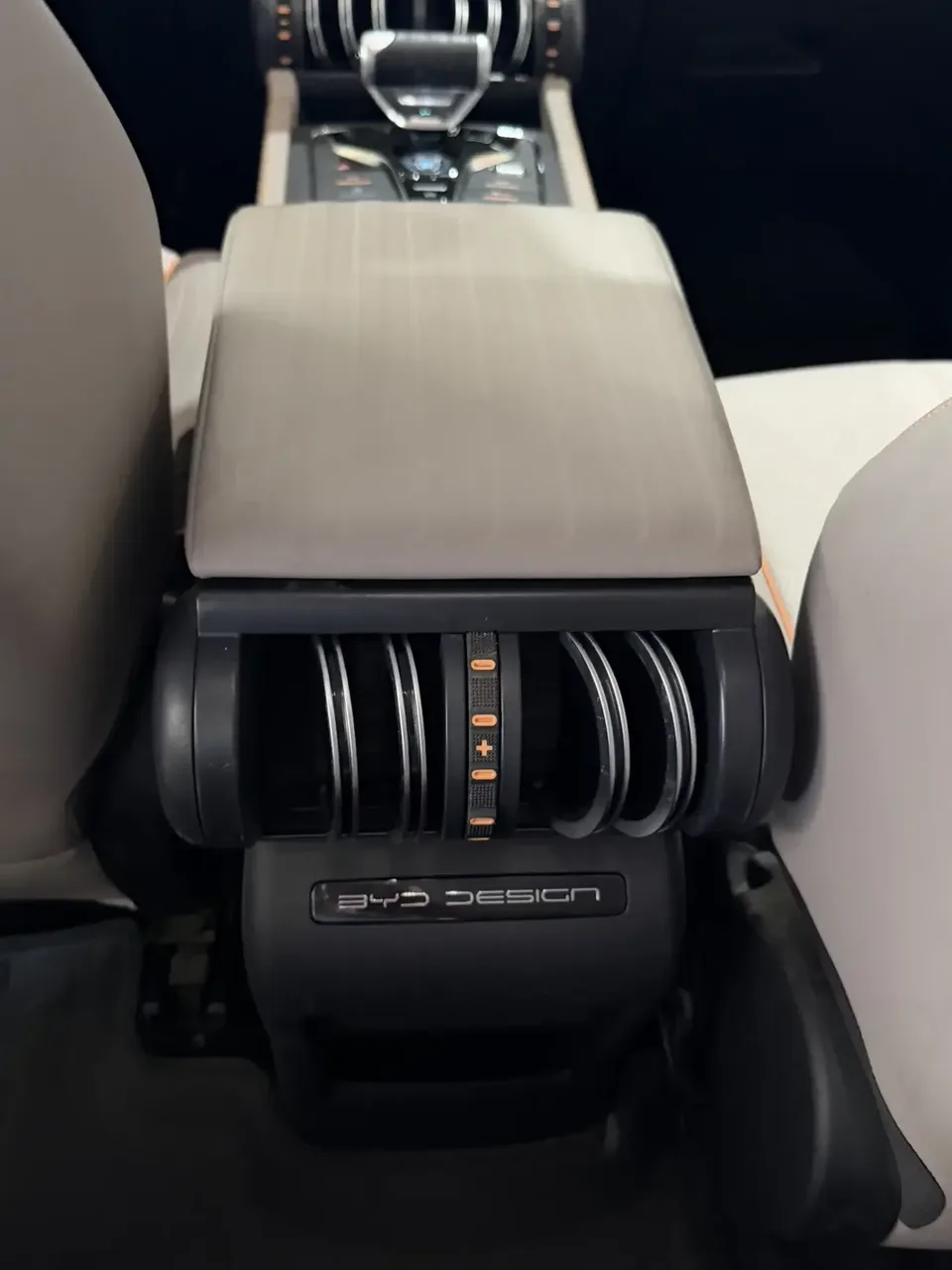 BYD Yuan Plus Yuan PLUS 2024 Honor Edition 510KM Leading Edition 2024 — миниатюра 3