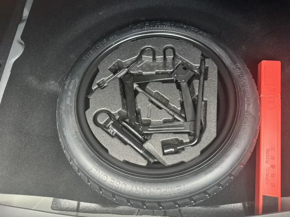 Changan UNI-V Changan UNI-V 2025 1.5T 500Bar Premium Sports 2025 — thumbnail 3